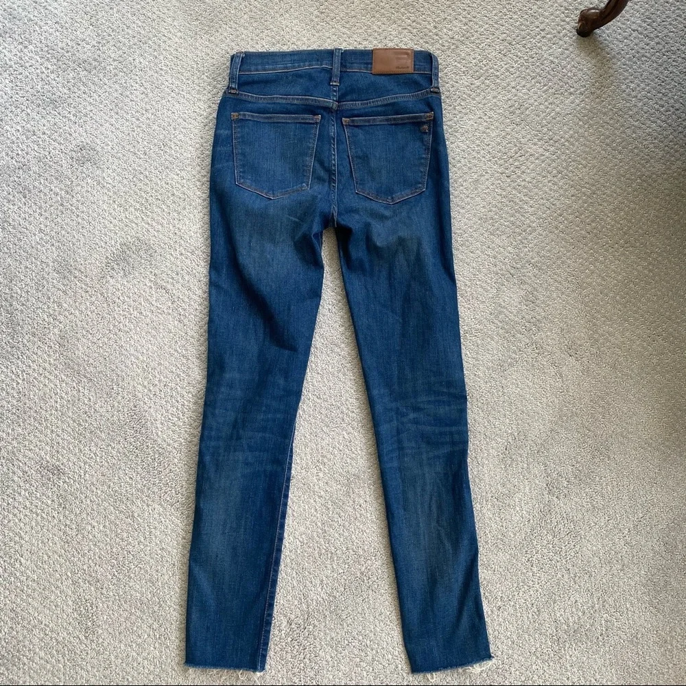 Madewell 9” High Rise Skinny Jeans - Raw Hem - Picture 4 of 9